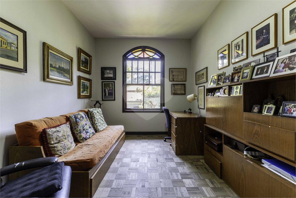 Casa à venda ou para alugar com 4 quartos, sendo 2 suítes, em Jardim Leonor, São Paulo, SP