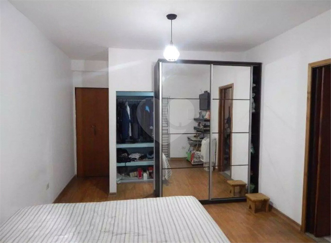 Sobrado à venda com 3 quartos, sendo 1 suíte, em Vila Ré, São Paulo, SP