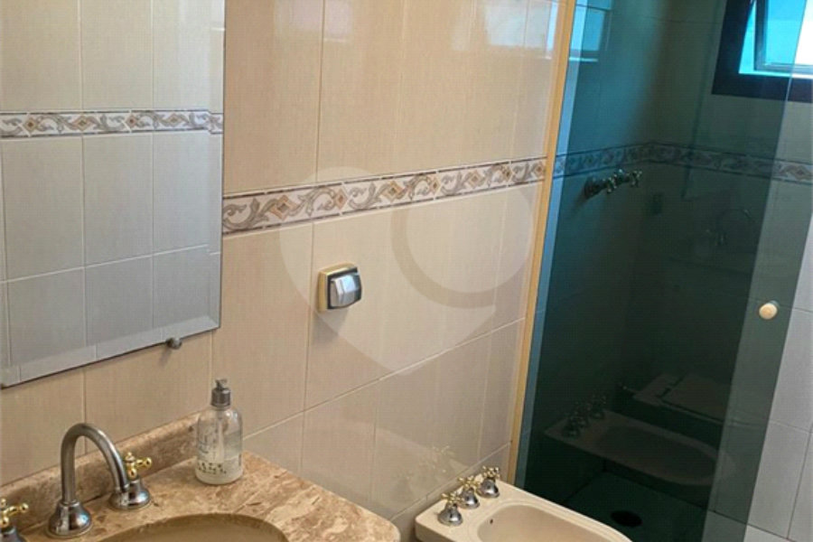 Apartamento à venda com 3 quartos, sendo 1 suíte, em Vila Clementino, São Paulo, SP