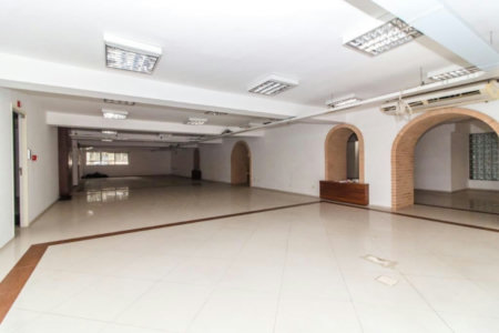 Prédio Comercial de Grande Porte no Centro Histórico de Santos para Venda Ou Aluguel