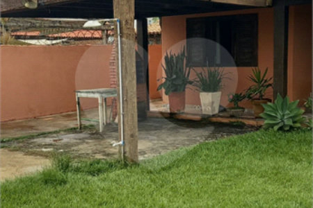 Casa à venda com 5 quartos, sendo 4 suítes, em Praia Rasa, Armação dos Búzios, RJ