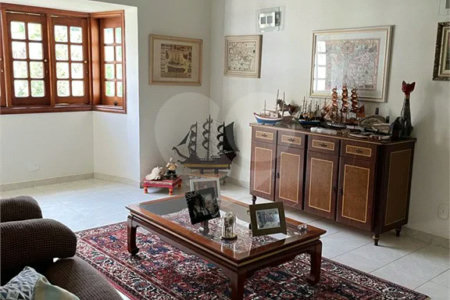 Casa à venda com 6 quartos, sendo 3 suítes, em Chácara Malota, Jundiaí, SP