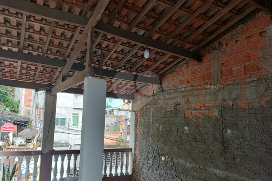 Sobrado à venda com 4 quartos no Brasilândia, São Paulo, SP