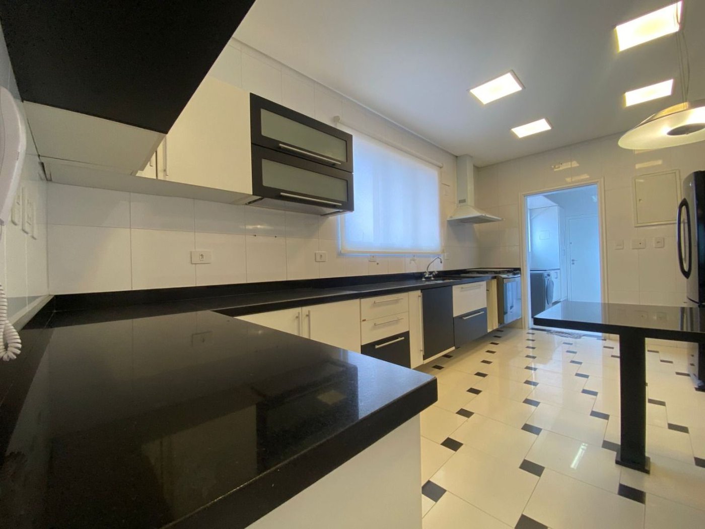 Apartamento com 3 dormitórios para alugar, 198 m² por R$ 16.000,02/mês - Gonzaga - Santos/SP