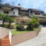 Casa à venda com 5 suítes no condomínio Arujá Hills I e Ii, Arujá - SP