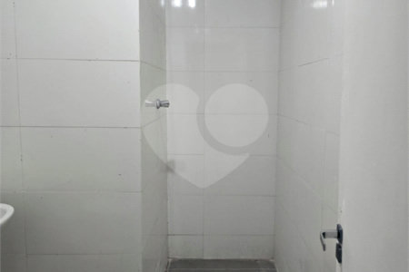 Sobrado à venda com 2 quartos, sendo 1 suíte, em Vila Brasílio Machado, São Paulo, SP