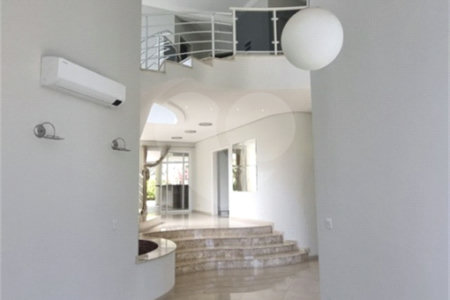 Casa à venda com 3 suítes no condomínio Residencial Terras de Vinhedo, Vinhedo - SP