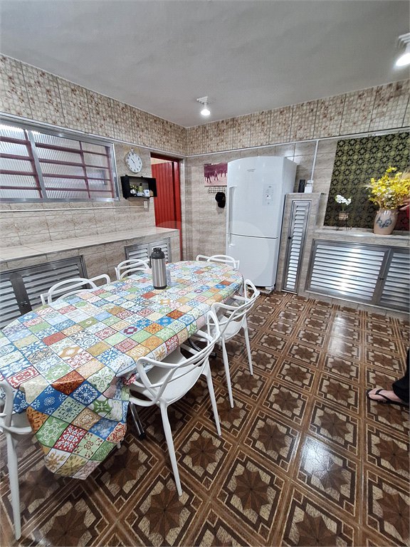 Sobrado à venda com 3 quartos em Tremembé, São Paulo, SP