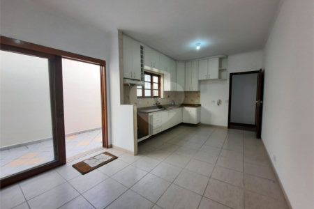 Casa Térrea à venda com 3 quartos, sendo 1 suíte, em Jardim Marajoara, São Paulo, SP