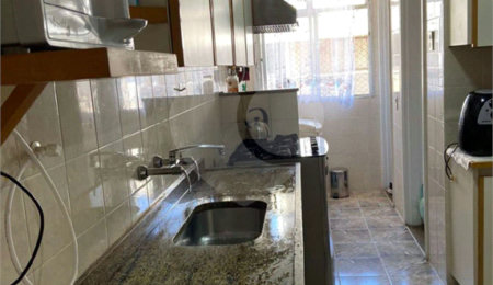 Cobertura à venda com 3 quartos, sendo 1 suíte,  em Tijuca, Rio de Janeiro, RJ
