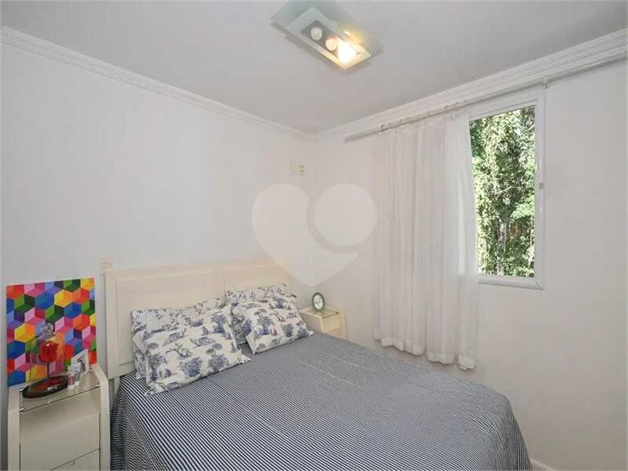 Apartamento à venda com 3 quartos, sendo 1 suíte,  em Vila Andrade, São Paulo, SP