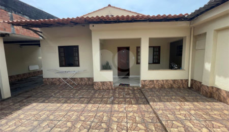 Casa à venda com 5 quartos, sendo 2 suítes,  em Campo Grande, Rio de Janeiro, RJ