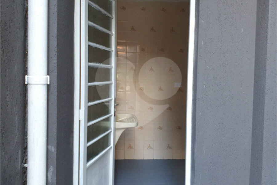 Sobrado à venda com 4 quartos em Santa Terezinha, São Paulo, SP