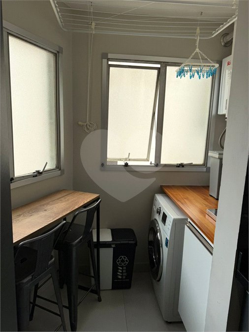 Apartamento à venda com 2 quartos em Bosque da Saúde, São Paulo, SP
