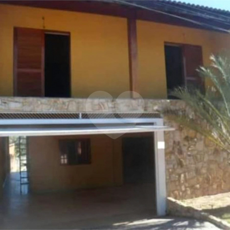 Casa à venda com 2 quartos em Corrupira, Jundiaí, SP