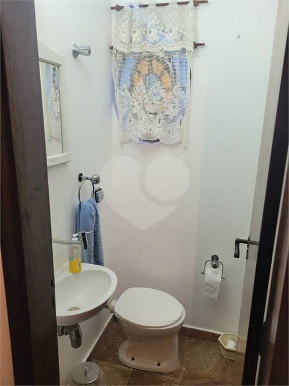 Casa à venda com 4 quartos, sendo 2 suítes, em Planalto Paulista, São Paulo, SP