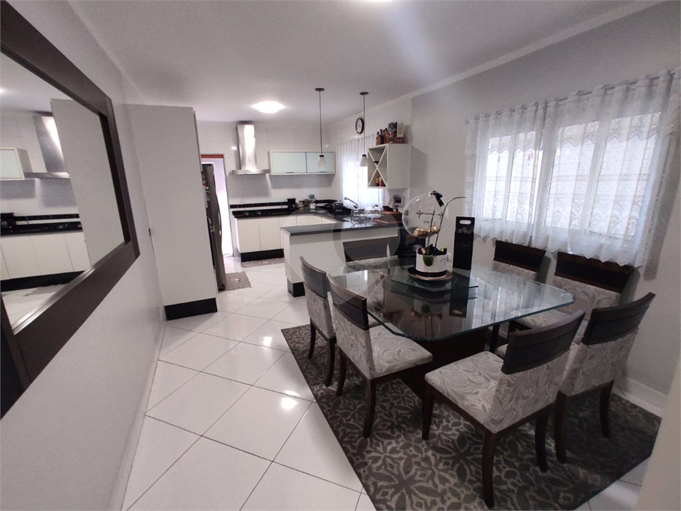 Sobrado à venda com 3 quartos, sendo 1 suíte, em Vila Ema, São Paulo, SP