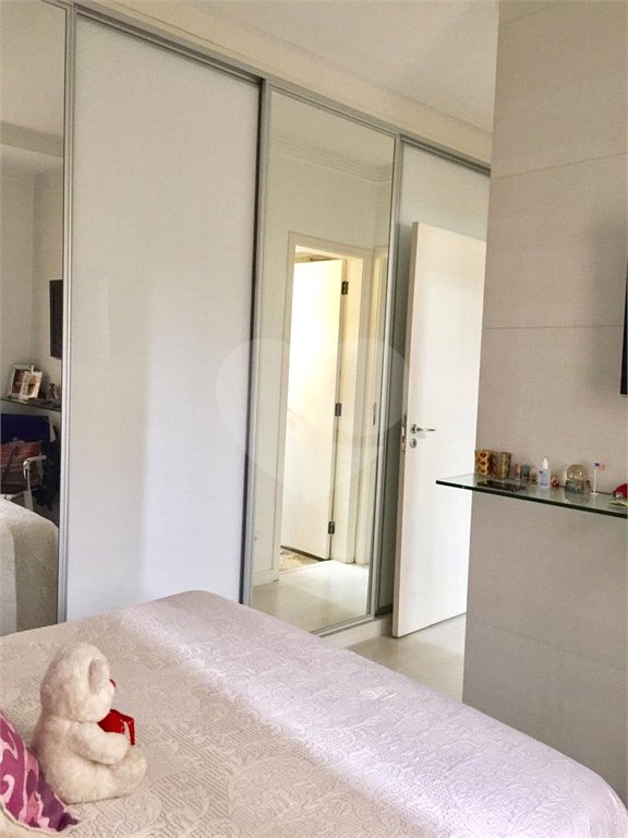 Apartamento à venda com 3 suítes em Vila Suzana, São Paulo, SP