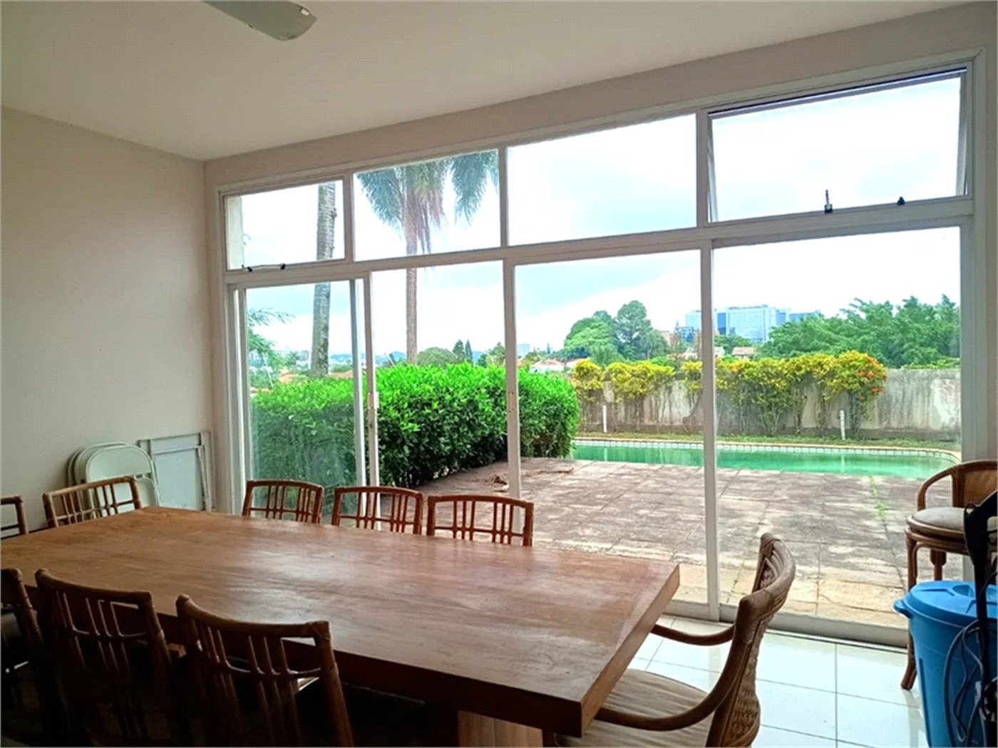 Casa Térrea à venda com 4 quartos, sendo 3 suítes, em Jardim Morumbi, São Paulo, SP