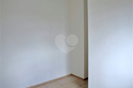 Apartamento à venda com 1 suíte em Parque Residencial Presidente Médici, Itu, SP