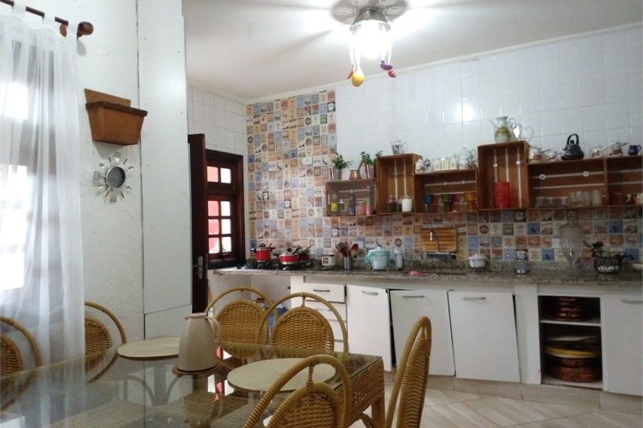 Sobrado à venda com 5 quartos, sendo 3 suítes,  em Jardim França, São Paulo, SP