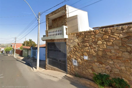Sobrado 3 quartos 1 suíte