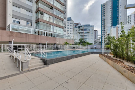 Apartamento com 68m² sala 02 ambientes, 02 dormitórios, sendo 01 suíte banheiro social e vaga no subsolo.! Venha conhecer!