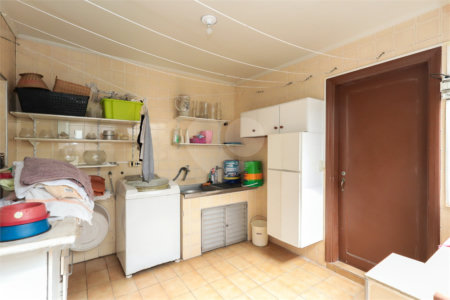 Sobrado à venda com 3 quartos em Chácara Santo Antônio, São Paulo, SP