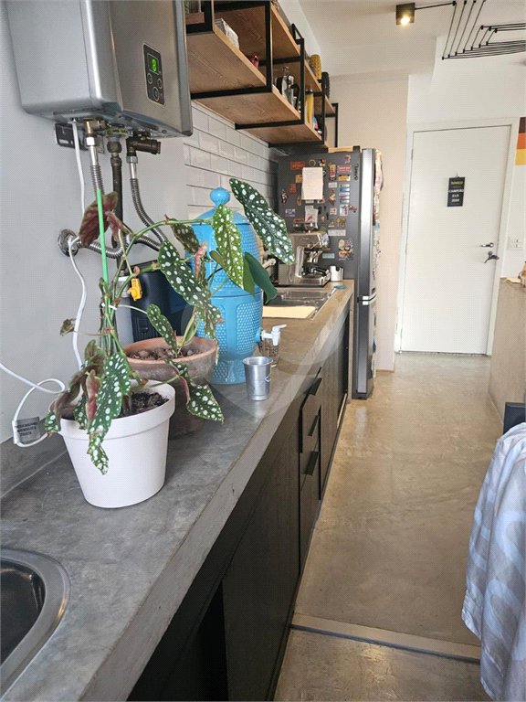 Apartamento à venda com 2 quartos, sendo 1 suíte,  em Pinheiros, São Paulo, SP