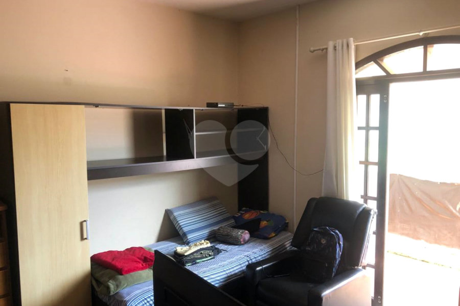 Casa à venda com 5 quartos, sendo 1 suíte, em Serra da Cantareira, Mairiporã, SP