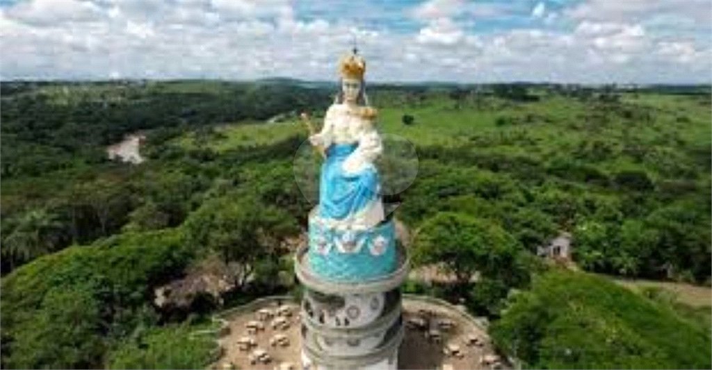 Casa à venda com 2 quartos no Centro, Salto, SP