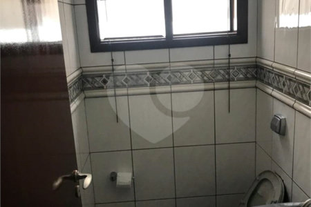 Sobrado à venda com 3 suítes em Vila Odim Antão, Sorocaba, SP