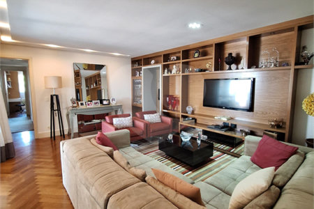 Apartamento à venda com 4 quartos, sendo 2 suítes, em Vila Maria Alta, São Paulo, SP