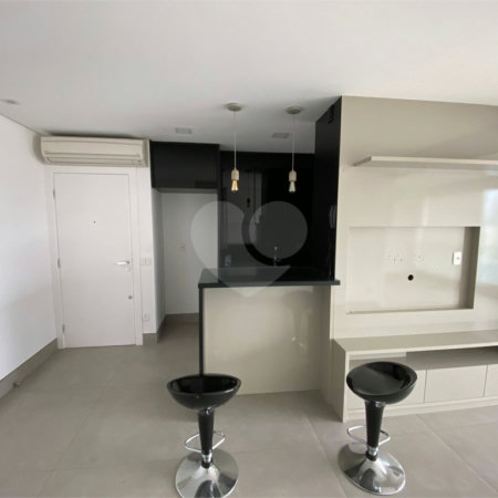 Apartamento para alugar com 2 quartos, sendo 1 suíte, em Vila Gomes Cardim, São Paulo, SP