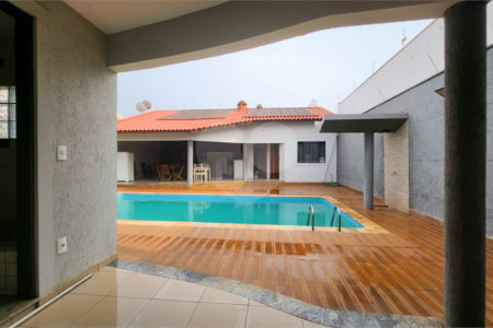 Casa à venda com 3 quartos, sendo 1 suíte, em Vila Harmonia, Araraquara, SP