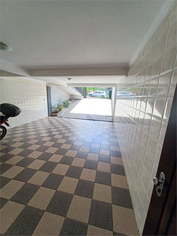 Sobrado à venda com 3 quartos, sendo 1 suíte,  em Jardim Pinheiros, São Paulo, SP