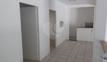 Salão Comercial para alugar no Centro, Mairiporã, SP