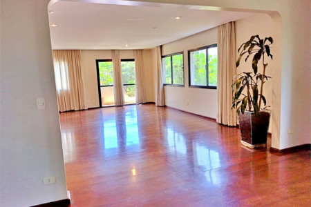 Apartamento à venda com 4 quartos, sendo 3 suítes, em Vila Andrade, São Paulo, SP