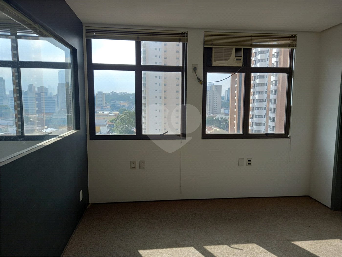 Sala à venda em Chácara Santo Antônio, São Paulo, SP