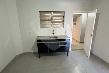 Apartamento para alugar com 1 quarto em Jardim Dona Benta, Suzano, SP