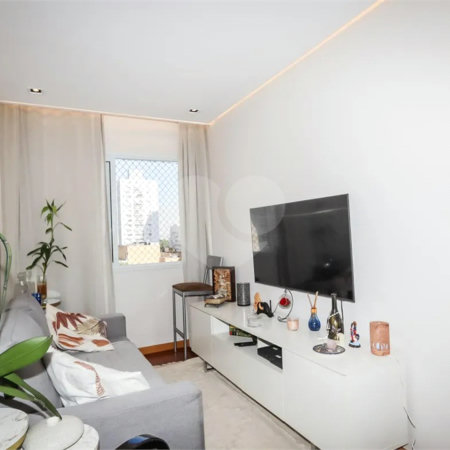 Apartamento à venda com 2 quartos em Cerqueira César, São Paulo, SP