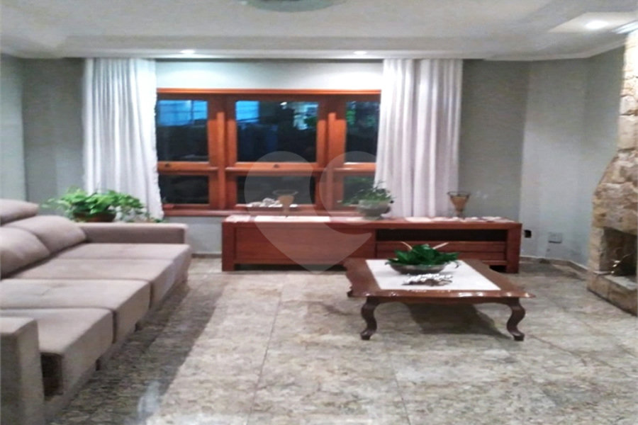 Casa à venda com 3 quartos, sendo 1 suíte, em Tucuruvi, São Paulo, SP