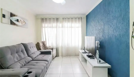 Sobrado à venda com 3 quartos, sendo 1 suíte,  em Jardim Centenário, São Paulo, SP