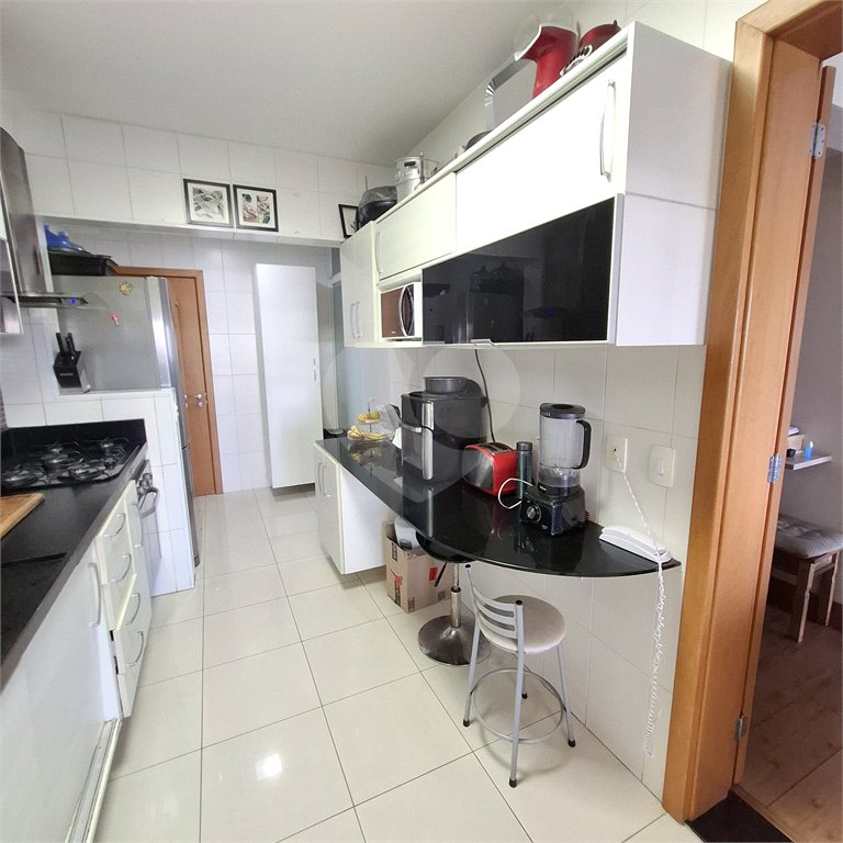 Apartamento à venda com 3 suítes em Jardim Marajoara, São Paulo, SP