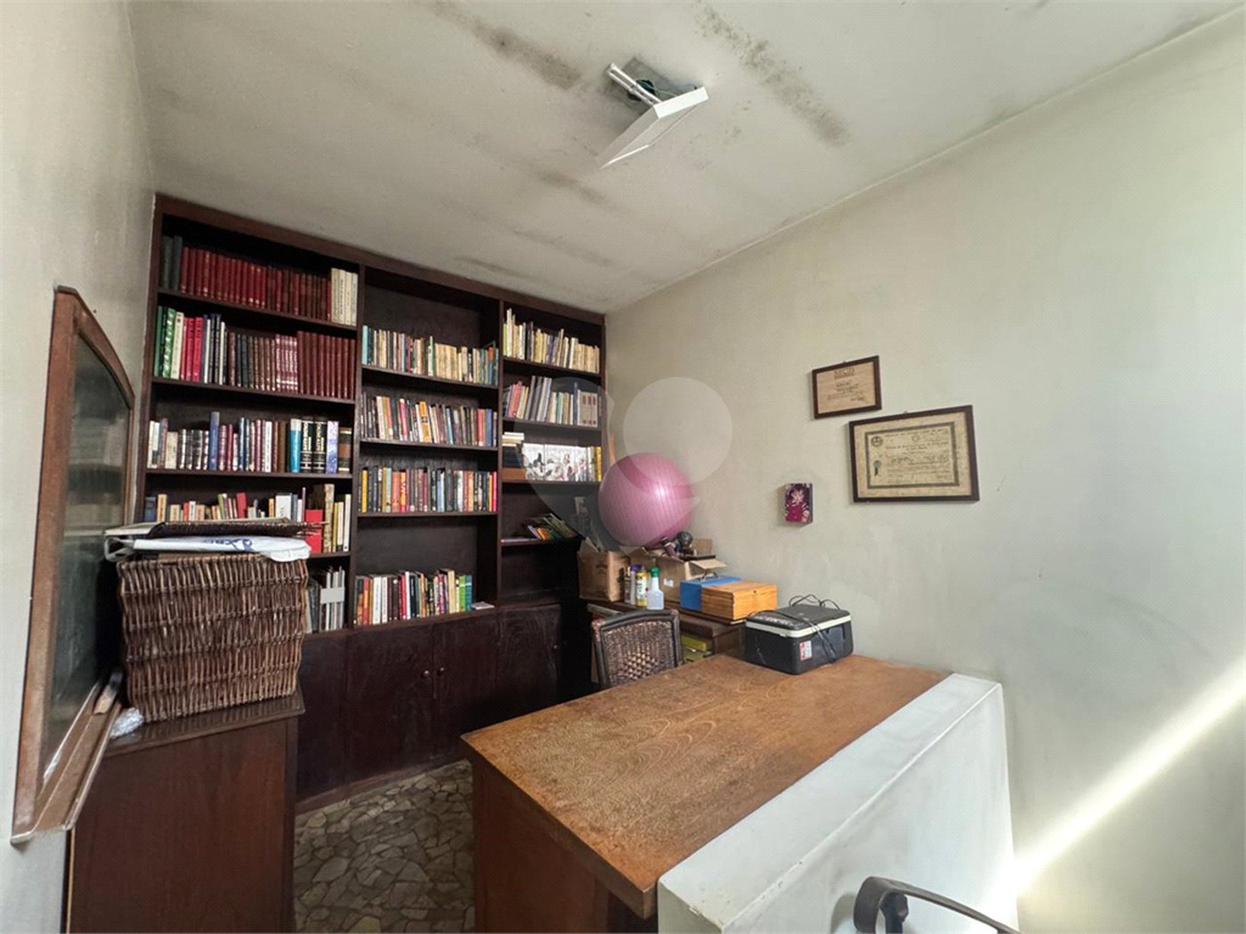 Casa à venda com 4 quartos, sendo 2 suítes, em Jardim São Bento, São Paulo, SP