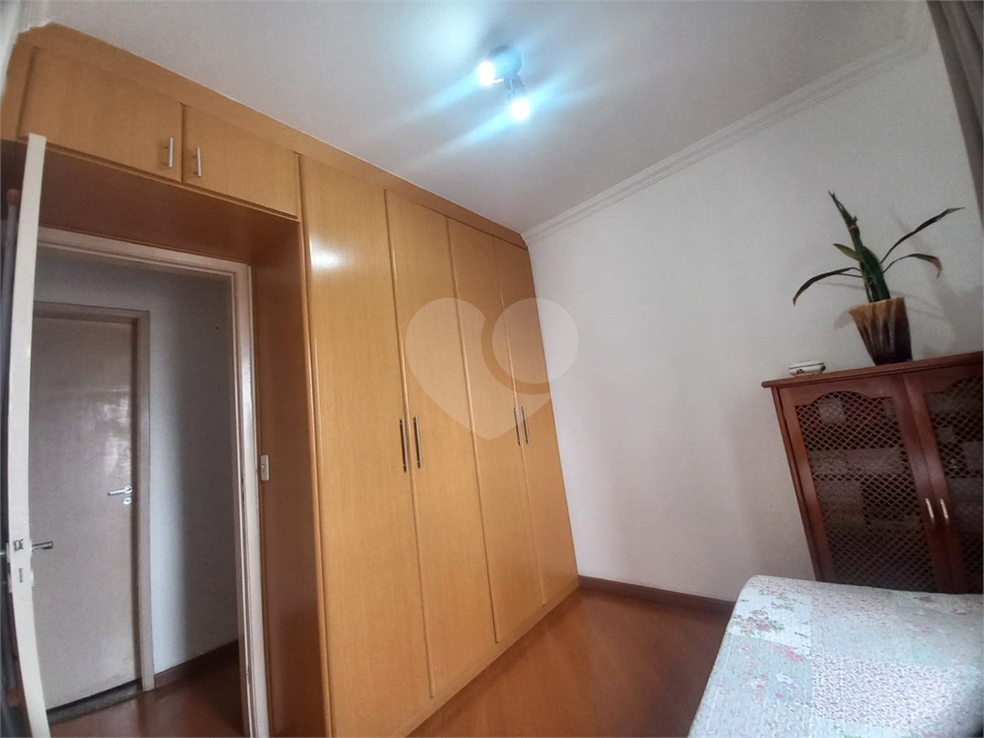 Apartamento à venda com 2 quartos em Vila São Paulo, São Paulo, SP