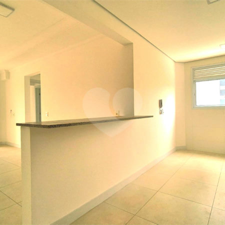 Apartamento à venda com 2 quartos, sendo 1 suíte, no Centro, Sorocaba, SP