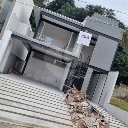 Casa à venda com 3 quartos, sendo 2 suítes,  no condomínio Vila Verde - Gramadão 1, Jundiaí - SP