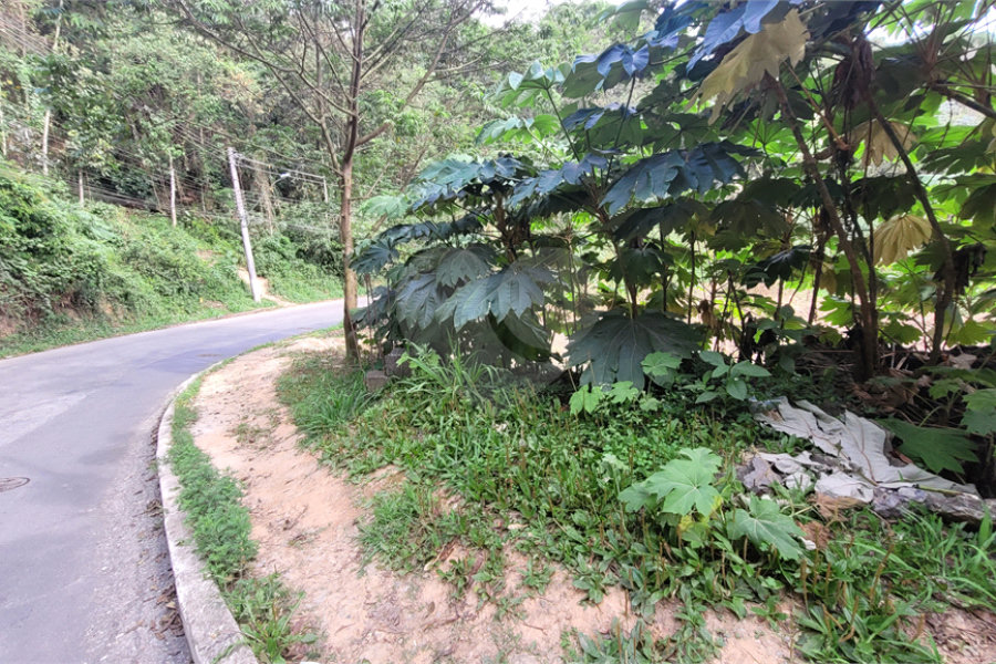 Terreno à venda em Barreiro, Mairiporã, SP