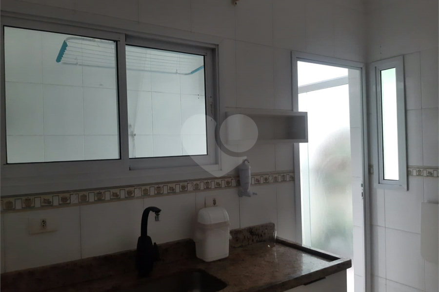 Sobrado à venda com 3 quartos, sendo 2 suítes, em Vila Gustavo, São Paulo, SP